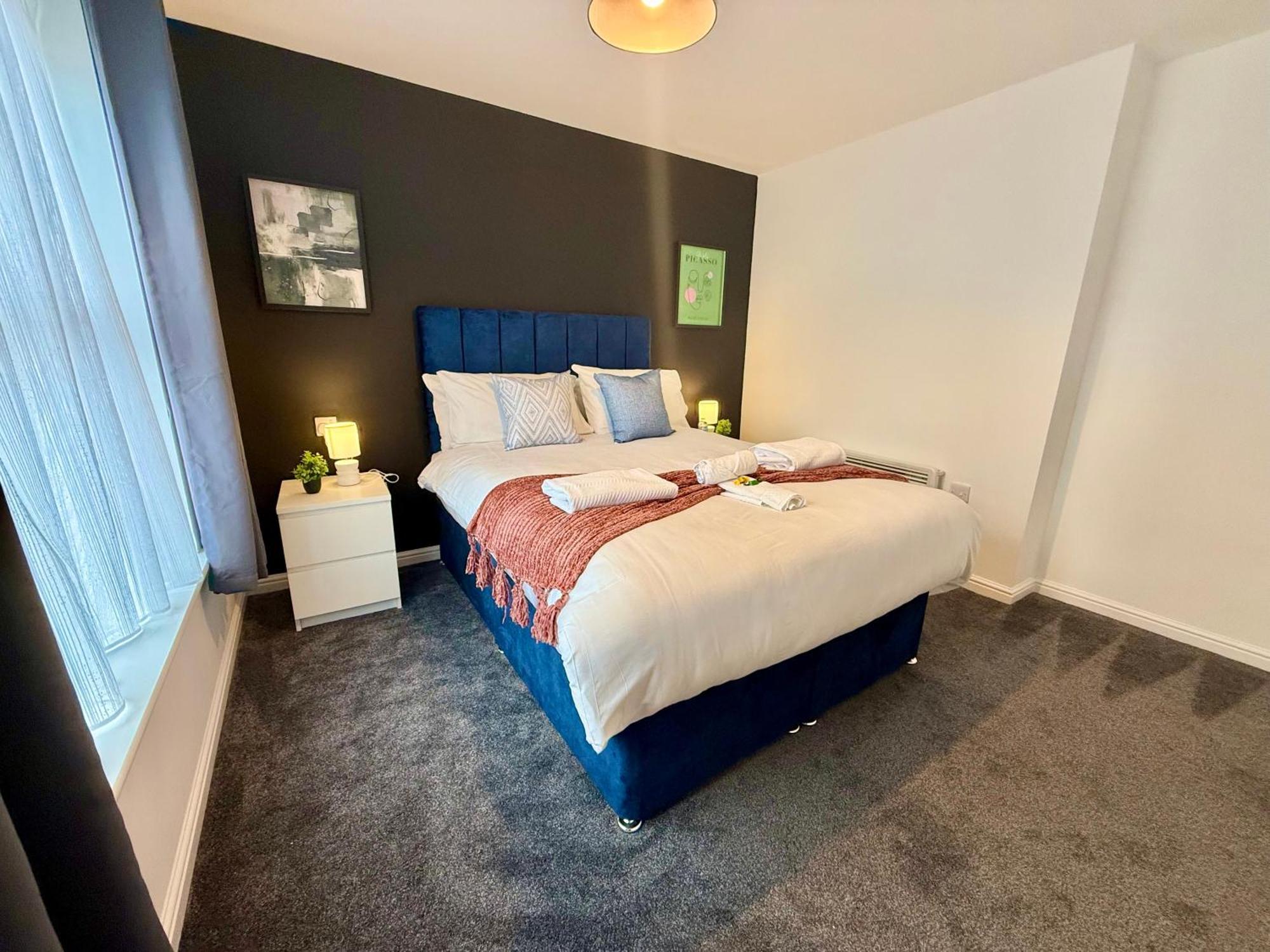 Nova1 Stylish Cosy 1br By Altoluxo Short Lets Serviced With Free Wifi & Parking Bristol